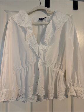 GAP White Eyelet Cotton Ruffle Peplum Top